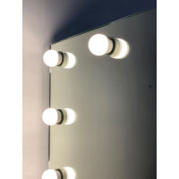Настольное  гримерное зеркало с подсветкой без рамы 70x50 см